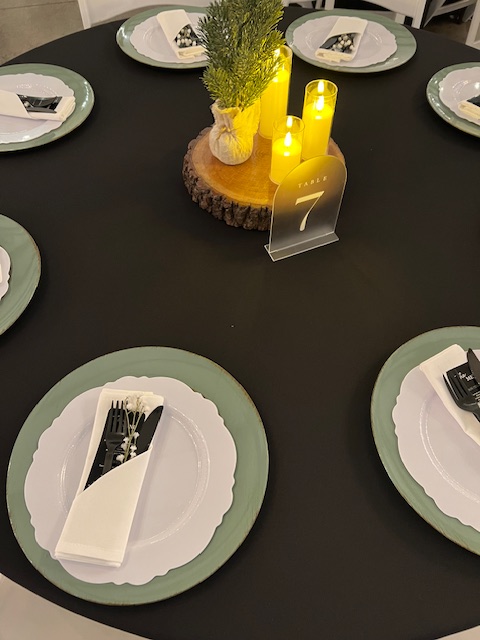 black and white minimal linen napkins