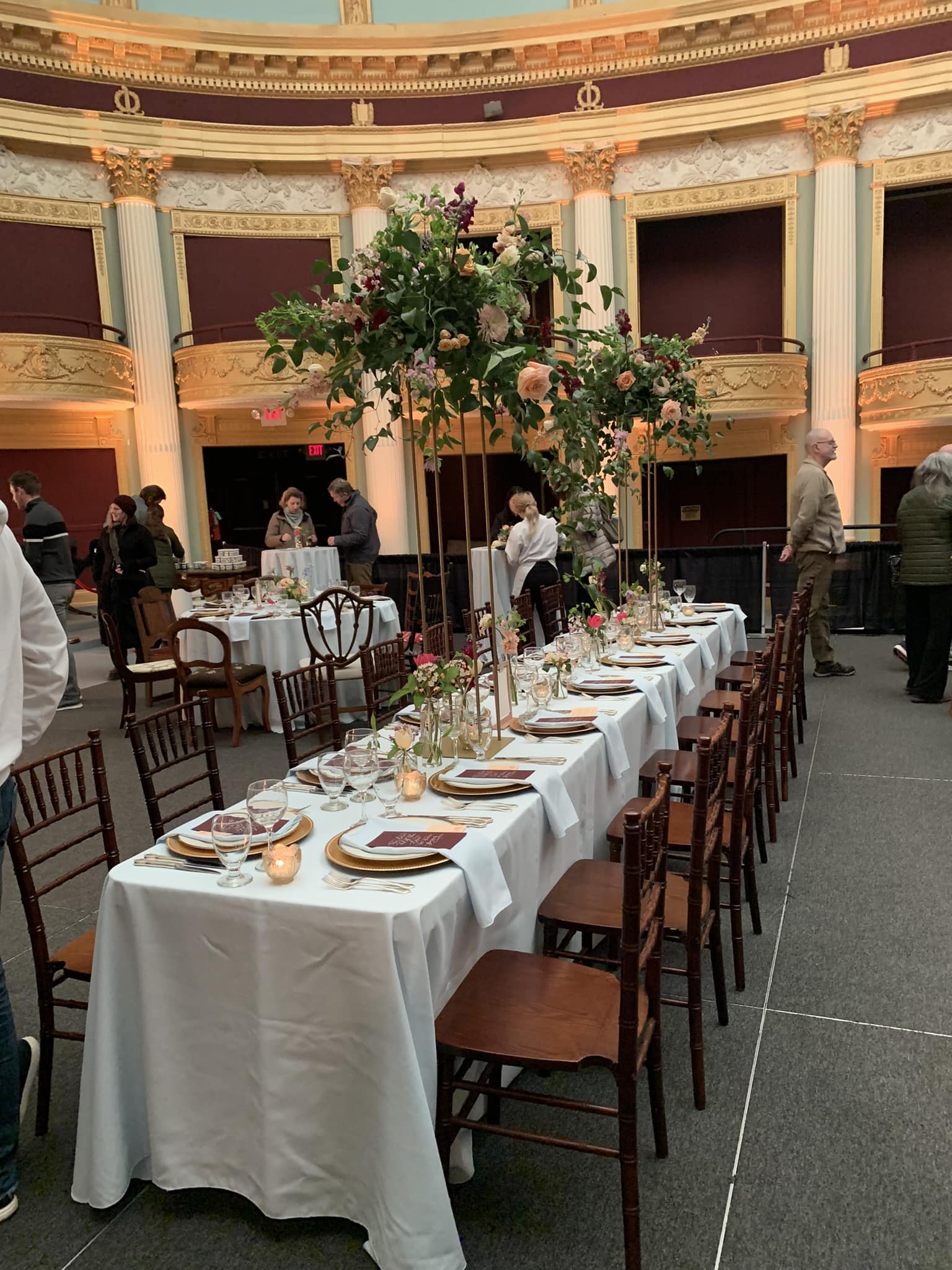 wedding reception linen rentals